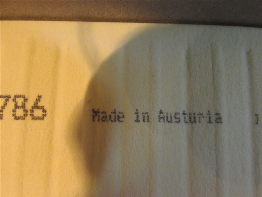 Орфографическая ошибка в слове «Austuriа» правильно «Austria».